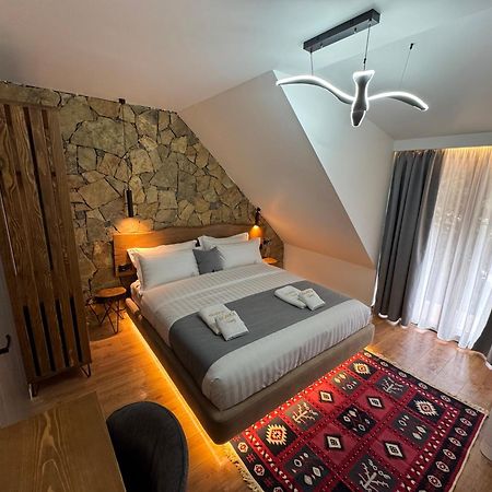 טת 'Gurra Family' Guesthouse מראה חיצוני תמונה