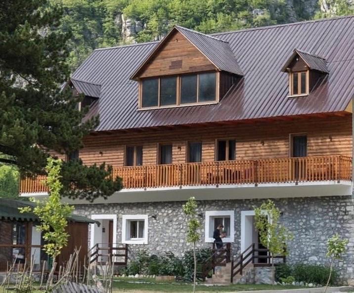 טת 'Gurra Family' Guesthouse מראה חיצוני תמונה