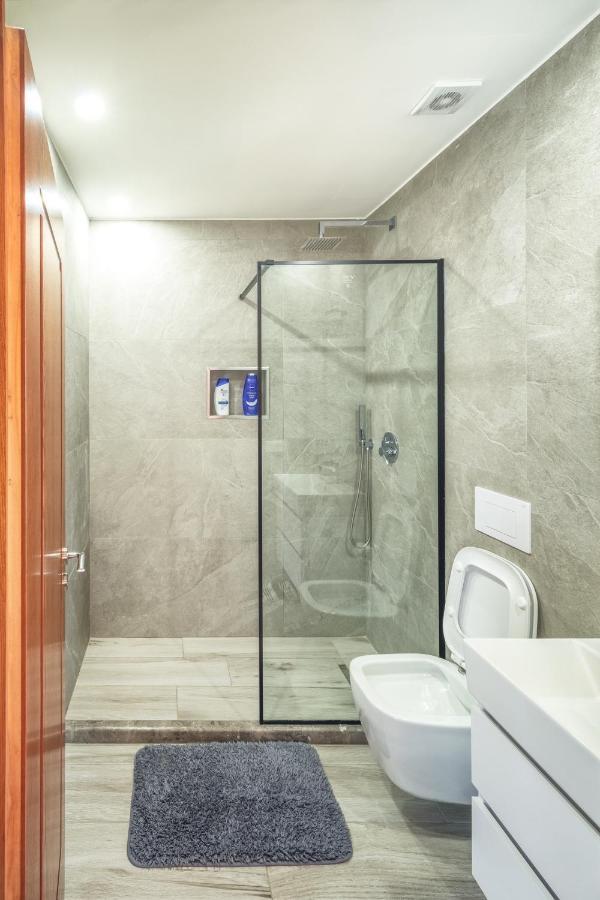 טת 'Gurra Family' Guesthouse מראה חיצוני תמונה