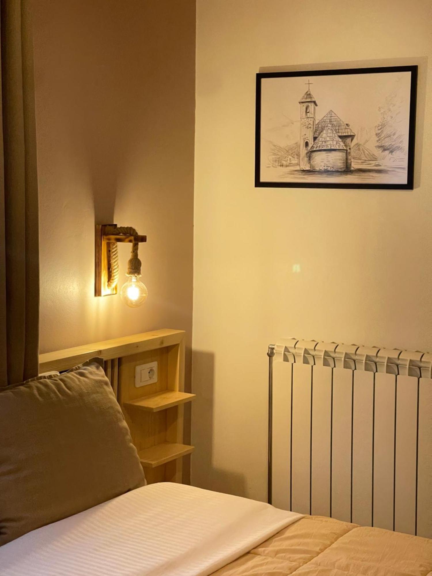 טת 'Gurra Family' Guesthouse מראה חיצוני תמונה