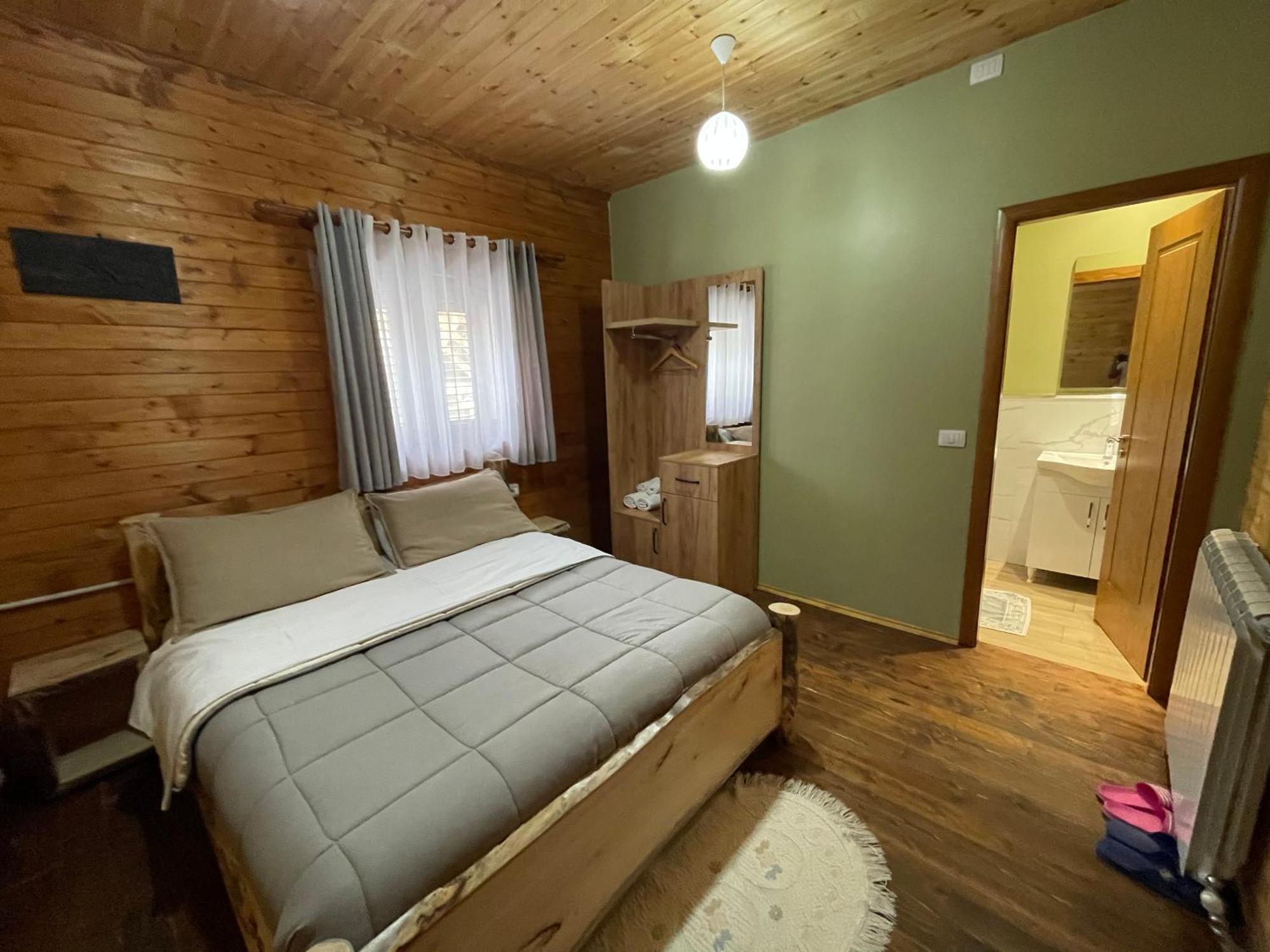 טת 'Gurra Family' Guesthouse מראה חיצוני תמונה