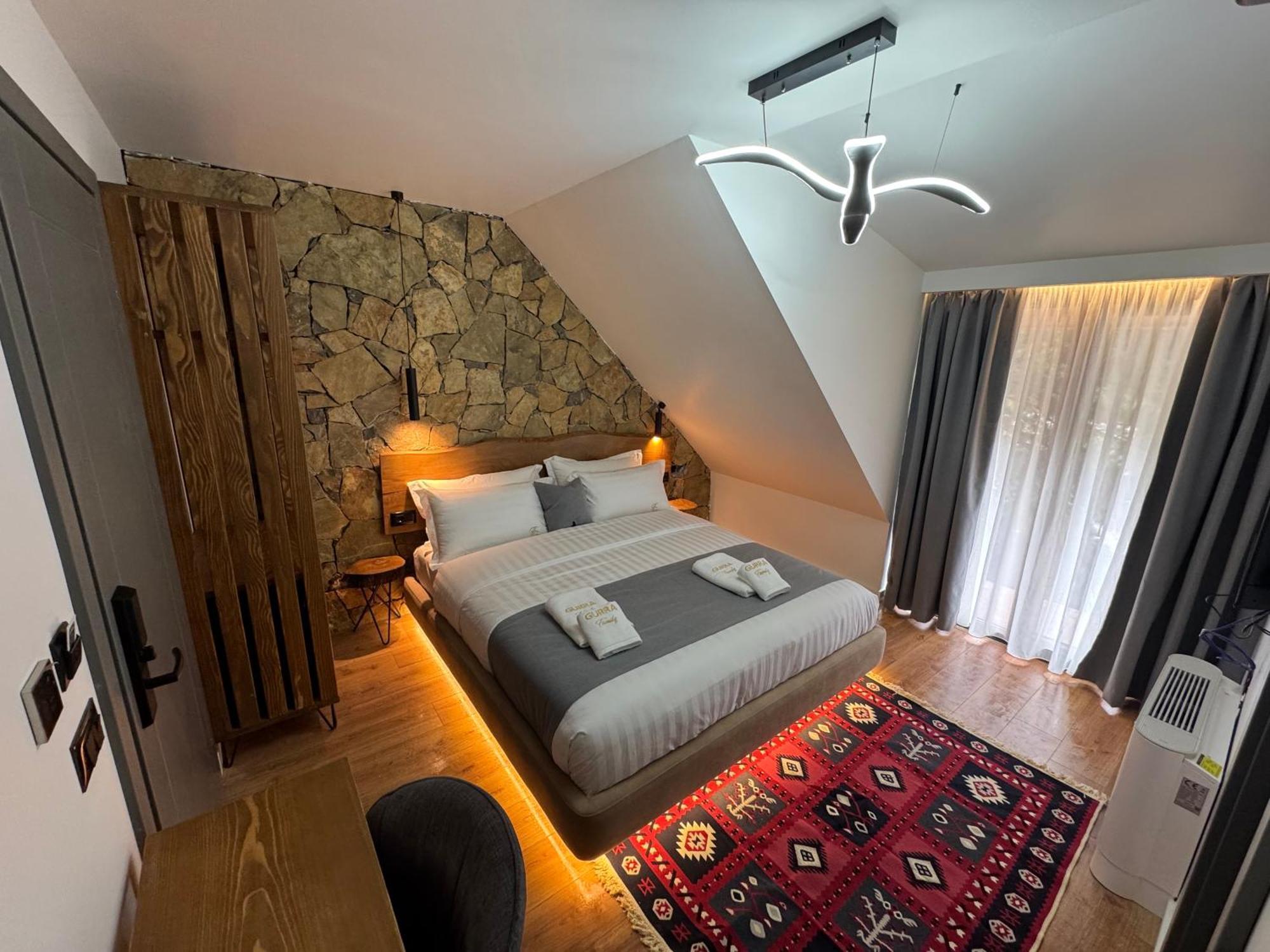 טת 'Gurra Family' Guesthouse מראה חיצוני תמונה