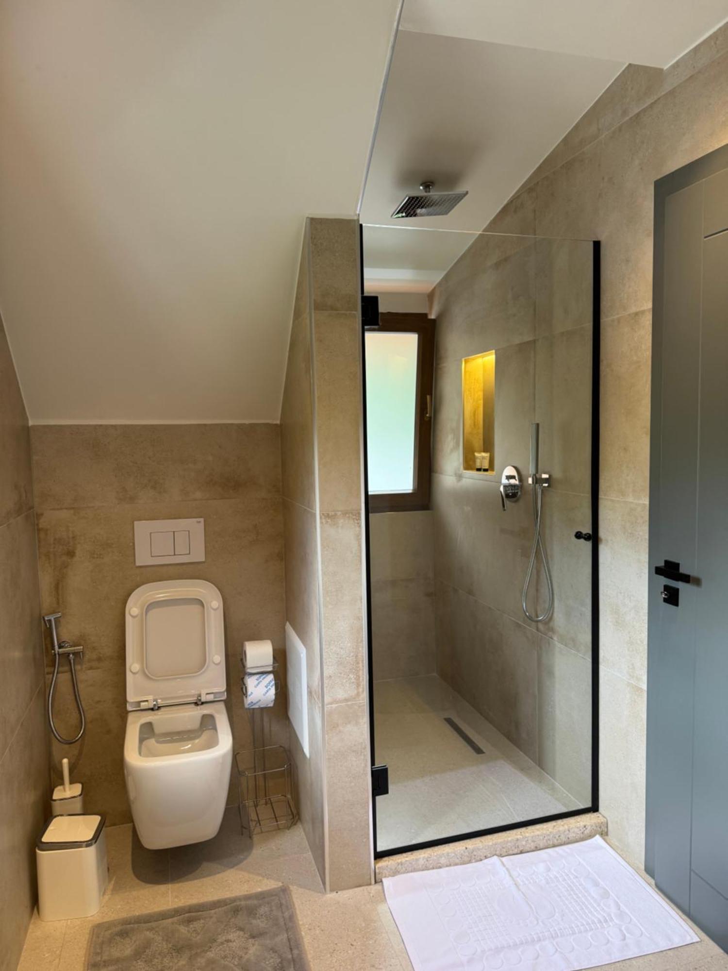 טת 'Gurra Family' Guesthouse מראה חיצוני תמונה